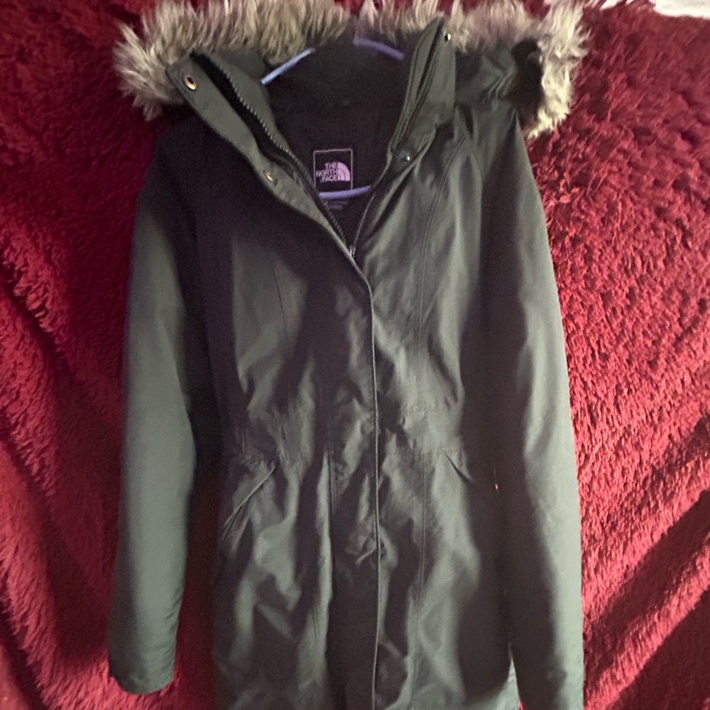 Women’s North Face Parka